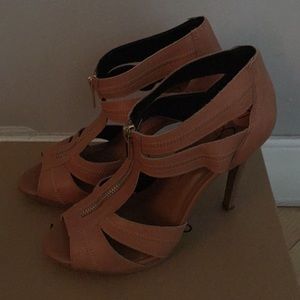 Jessica Simpson Heels